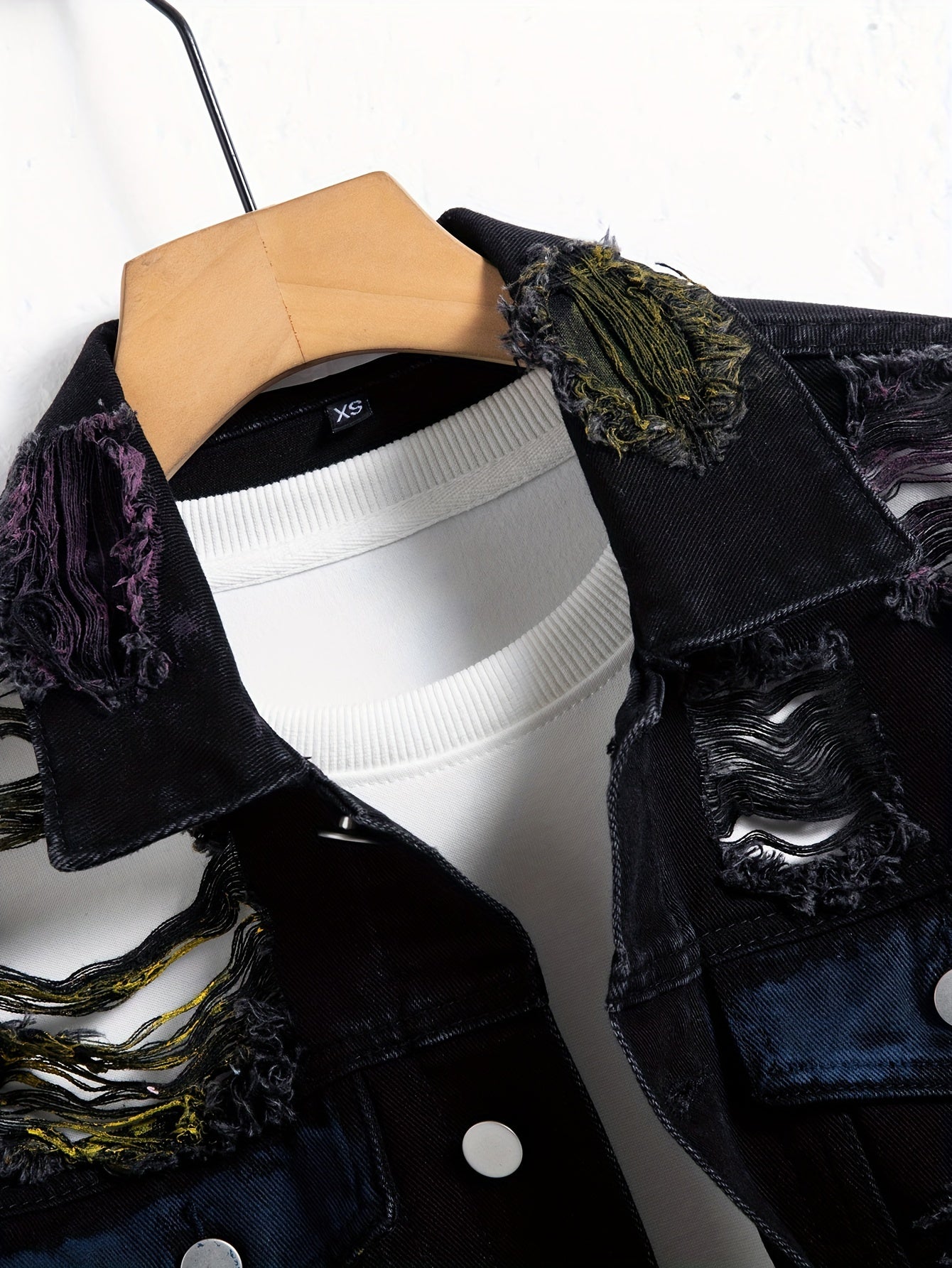 Jaqueta Masculina Jeans Desfiada e Estilosa