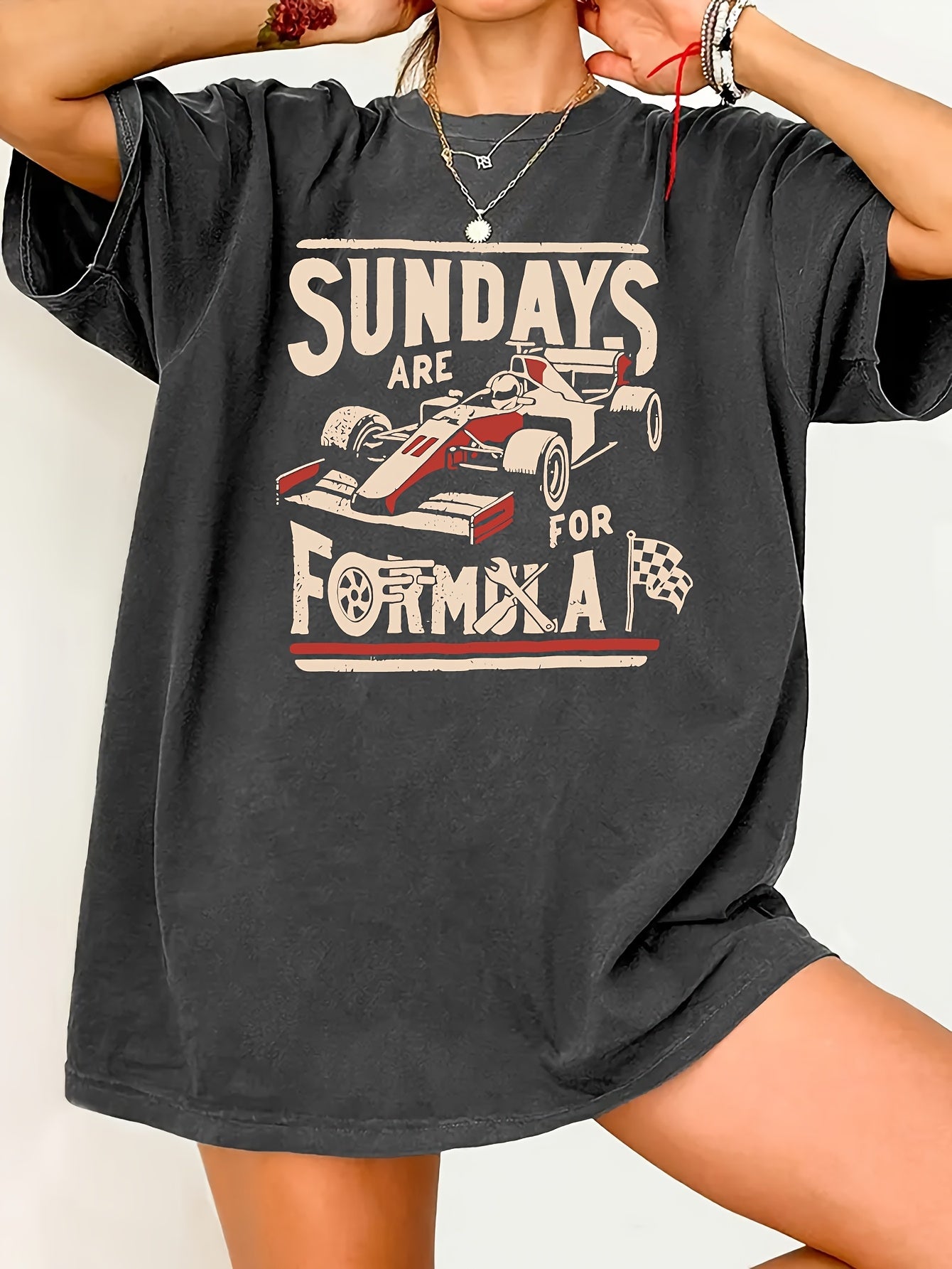 T-shirt Feminina Retrô com Estampa de Corrida